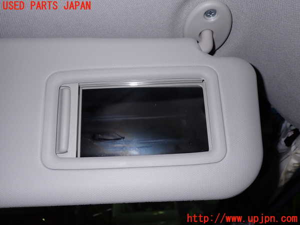 5UPJ-21967625]プリウス(ZVW60)室内サンバイザー右側 中古_m0003.jpg