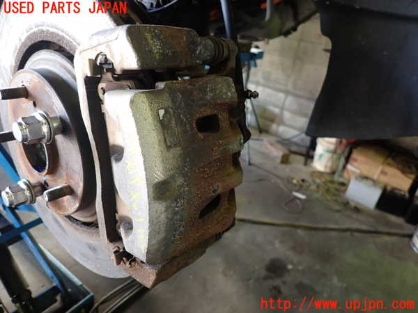 1UPJ-21974080]レクサス・RX450h(GYL15W)右フロントキャリパー 中古_m0001.jpg