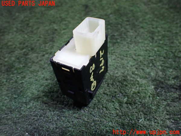 1UPJ-21976311]レクサス・RX450h(GYL15W)スイッチ6 (車両接近通報一時停止) 中古_m0002.jpg