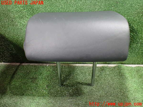 5UPJ-21977130]レクサス・RX450h(GYL15W)真中2列目ヘッドレスト 中古_m0001.jpg