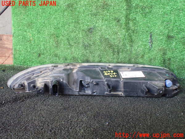 1UPJ-21981150]ポルシェ・カイエン S(92AM48)右コーナーランプ 中古_m0003.jpg