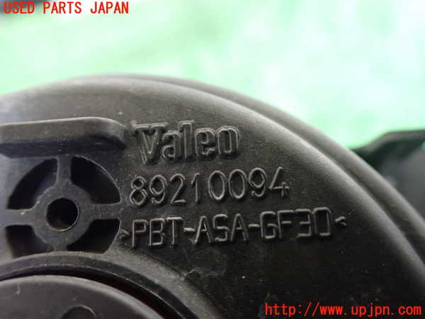 1UPJ-21981180]ポルシェ・カイエン S(92AM48)右フォグ 中古_m0004.jpg