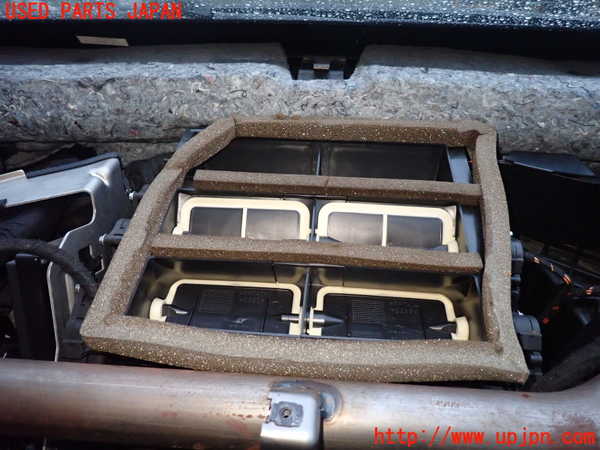 1UPJ-21986081]ポルシェ・カイエン S(92AM48)エバポレーター1 中古_m0002.jpg