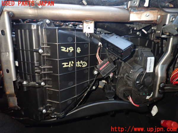 1UPJ-21986081]ポルシェ・カイエン S(92AM48)エバポレーター1 中古_m0003.jpg