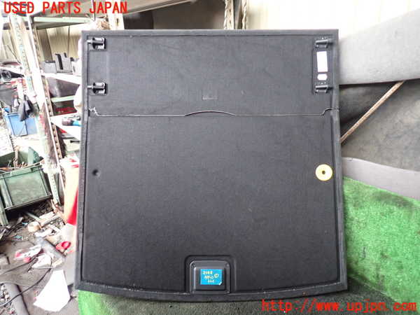 1UPJ-21987771]ポルシェ・カイエン S(92AM48)ラゲッジトレイ1 中古_m0003.jpg