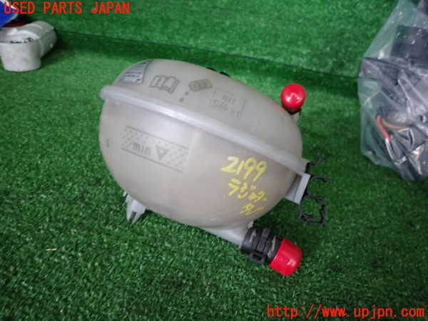 2UPJ-21992410]アウディ・TTS クーペ(FVCJXF)ラジエータータンク 中古_m0002.jpg