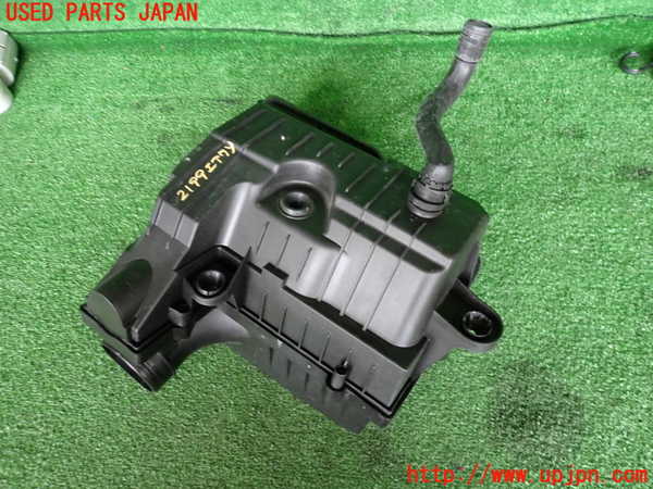 2UPJ-21992560]アウディ・TTS クーペ(FVCJXF)エアクリーナーボックス 中古_m0002.jpg