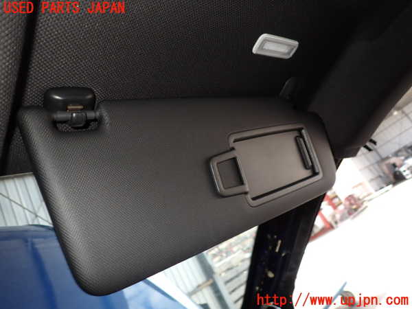 2UPJ-21997625]アウディ・TTS クーペ(FVCJXF)室内サンバイザー右側 中古_m0002.jpg