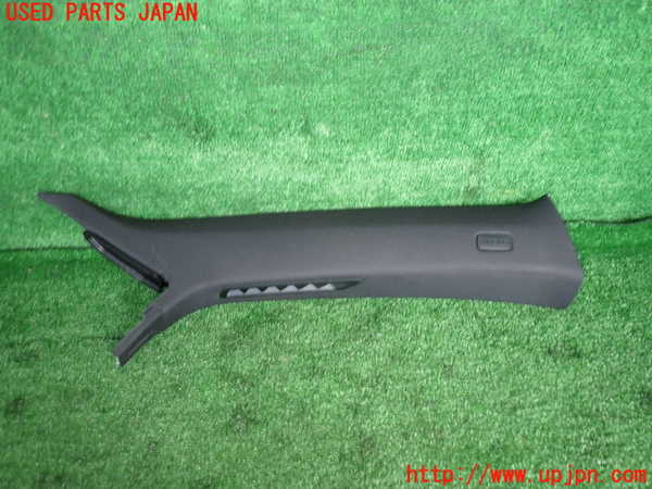 2UPJ-21997655]アウディ・TTS クーペ(FVCJXF)右フロントピラートリム 中古_m0001.jpg