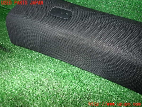 2UPJ-21997660]アウディ・TTS クーペ(FVCJXF)左フロントピラートリム 中古_m0002.jpg