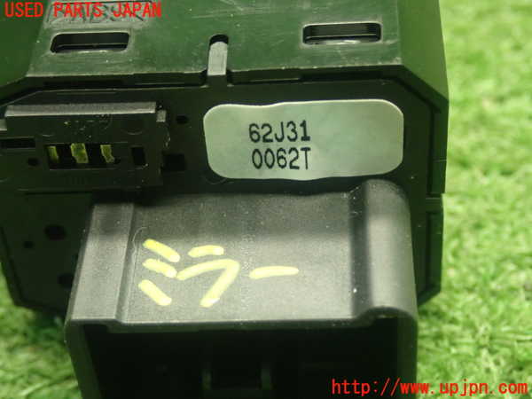 5UPJ-22006280]スイフトスポーツ(ZC33S)ミラースイッチ 中古_m0004.jpg