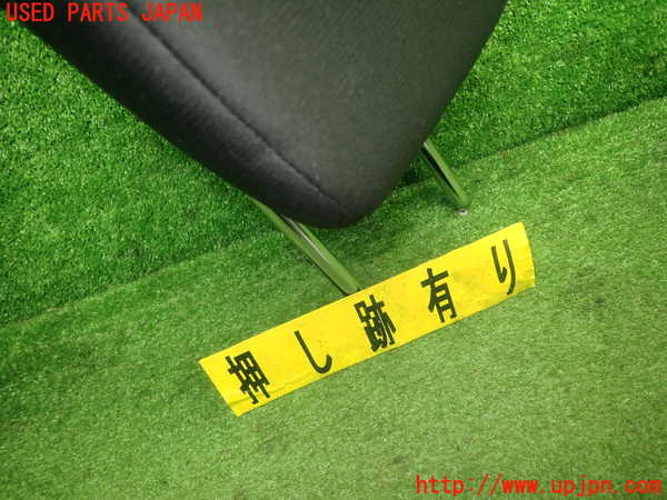 5UPJ-22007180]スイフトスポーツ(ZC33S)左2列目ヘッドレスト 中古_m0005.jpg