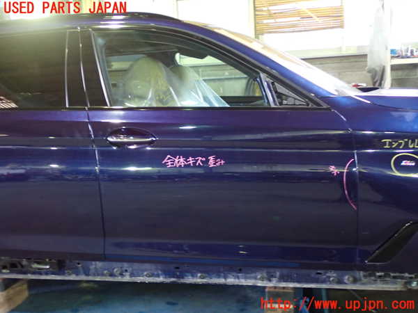 5UPJ-22011230]BMW 523d ツーリング(JM20 G31)右前ドア AGC M62 中古_m0001.jpg