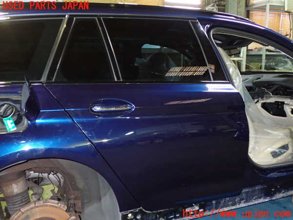 1UPJ-22011290]BMW 523d ツーリング(JM20 G31)右後ドア AGC M25 中古_m0001.jpg