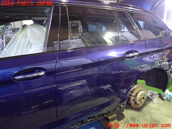 5UPJ-22011320]BMW 523d ツーリング(JM20 G31)左後ドア AGC M25 中古_m0001.jpg