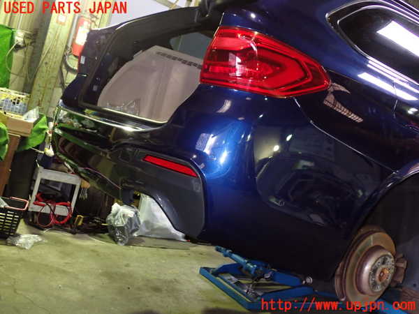 5UPJ-22011610]BMW 523d ツーリング(JM20 G31)リアバンパー Mスポーツ 中古_m0003.jpg