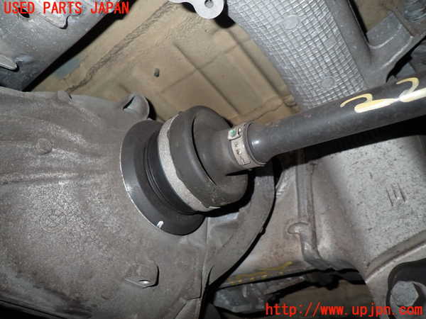 5UPJ-22014025]BMW 523d ツーリング(JM20 G31)左リアドライブシャフト 中古_m0002.jpg