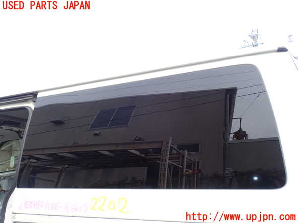 5UPJ-22021382]ハイエースバン200系(KDH206V)左クォーターガラス M2L3 中古_m0001.jpg