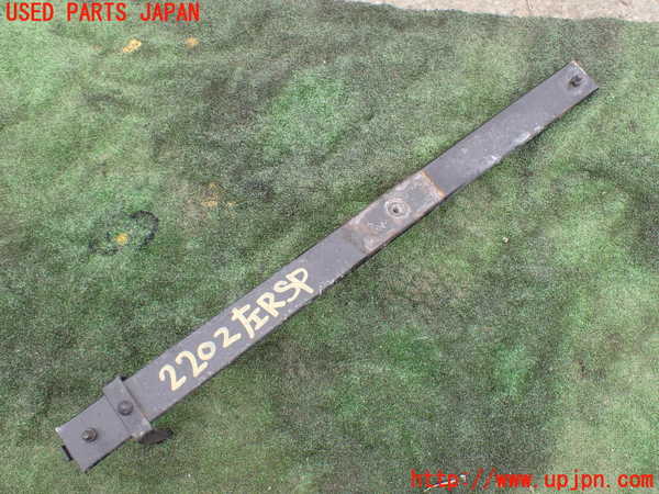 5UPJ-22025105]ハイエースバン200系(KDH206V)左リアスプリング 中古_m0001.jpg