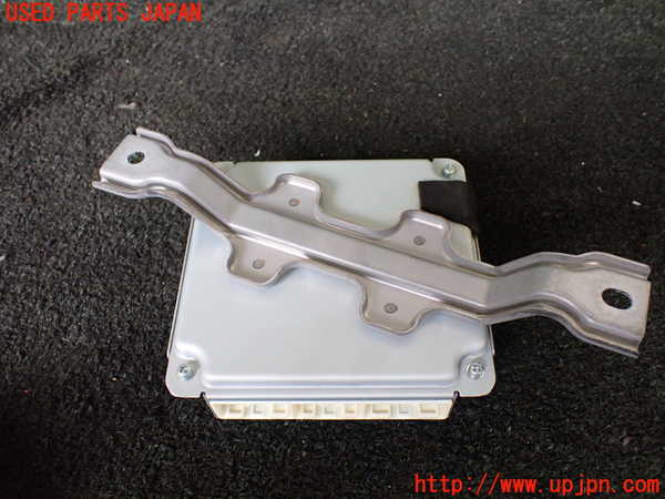 5UPJ-22026115]ハイエースバン200系(KDH206V)ミッションコンピューター 中古_m0003.jpg