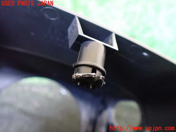 5UPJ-22027905]ハイエースバン200系(KDH206V)コラムカバー 中古_m0003.jpg