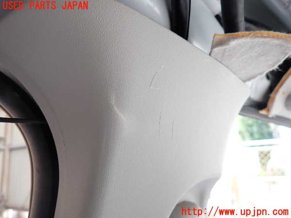 5UPJ-22027670]ハイエースバン200系(KDH206V)左センターピラートリム 中古_m0002.jpg