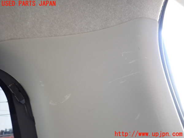 5UPJ-22027675]ハイエースバン200系(KDH206V)右リアピラートリム 中古_m0004.jpg