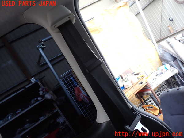 5UPJ-22027185]ハイエースバン200系(KDH206V)左2列目シートベルト 中古_m0001.jpg