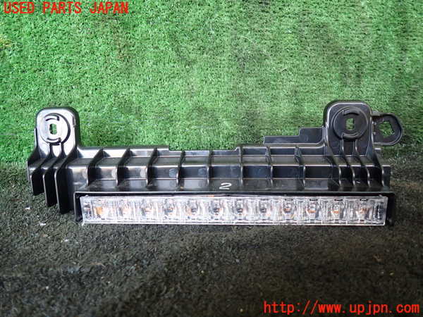 5UPJ-22031559]ハイエースバン200系(GDH206V)リアフィニッシャー 中古_m0001.jpg