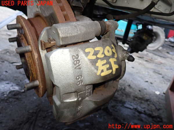 5UPJ-22034085]ハイエースバン200系(GDH206V)左フロントキャリパー 中古_m0001.jpg