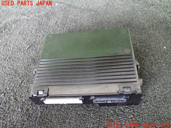5UPJ-22036147]ハイエースバン200系(GDH206V)コンピューター2 89990-26061 中古_m0003.jpg