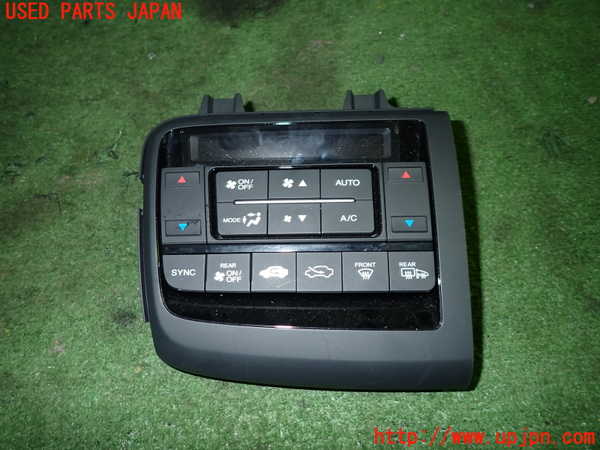 5UPJ-22046066]ステップワゴン スパーダ ハイブリッド(RP5)エアコンスイッチ1 中古_m0001.jpg