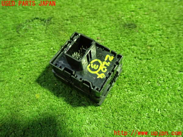 5UPJ-22046308]ステップワゴン スパーダ ハイブリッド(RP5)スイッチ3（スライドドア） 中古_m0002.jpg