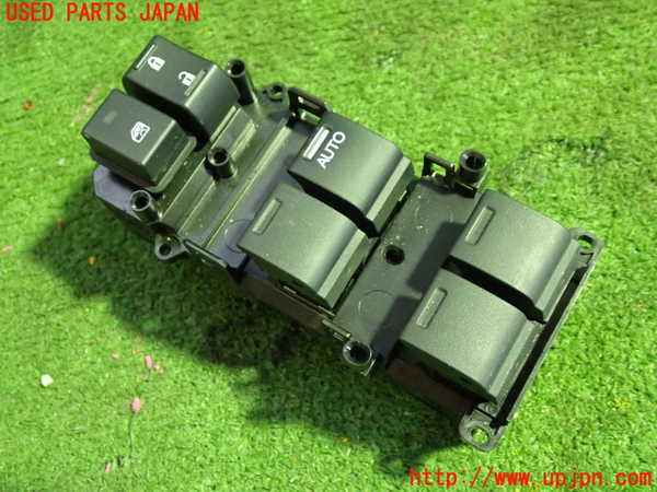5UPJ-22046240]ステップワゴン スパーダ ハイブリッド(RP5)右前パワーウィンドウスイッチ 中古_m0001.jpg