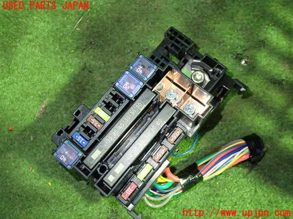 5UPJ-22046743]ステップワゴン スパーダ ハイブリッド(RP5)ヒューズボックス3 中古_m0002.jpg