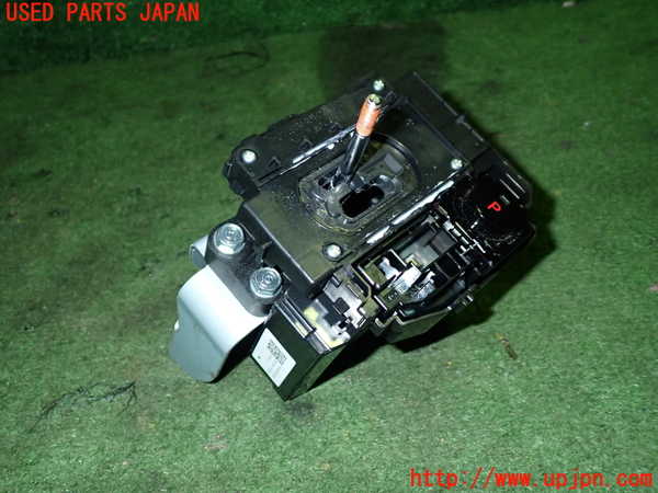 5UPJ-22047555]ステップワゴン スパーダ ハイブリッド(RP5)ATシフトレバー 中古_m0001.jpg