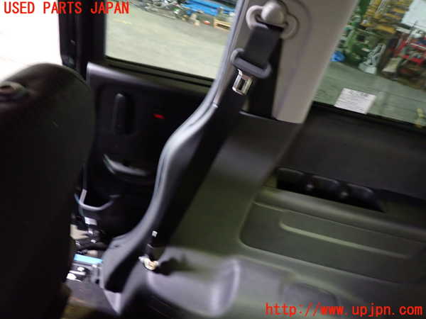 5UPJ-22047155]ステップワゴン スパーダ ハイブリッド(RP5)右2列目シートベルト 中古_m0001.jpg