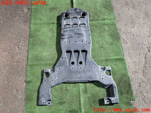 2UPJ-22051721]クラウン マジェスタ ハイブリッド(GWS214)アンダーカバー1 中古_m0002.jpg