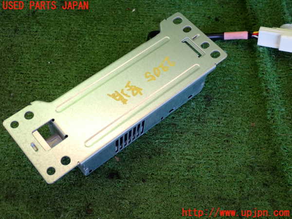 2UPJ-22056850]クラウン マジェスタ ハイブリッド(GWS214)空気清浄機 中古_m0002.jpg