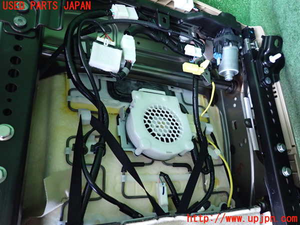 2UPJ-22057065]クラウン マジェスタ ハイブリッド(GWS214)助手席シート 中古_m0005.jpg