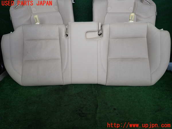 2UPJ-22057385]クラウン マジェスタ ハイブリッド(GWS214)リアシート 中古_m0002.jpg
