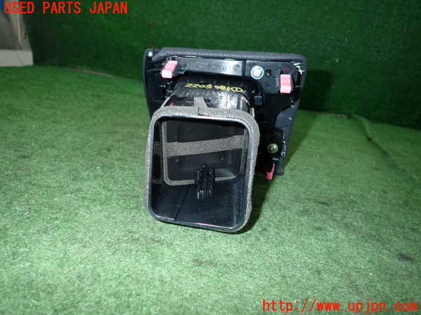 2UPJ-22057526]クラウン マジェスタ ハイブリッド(GWS214)エアコン吹き出し口1 (右) 中古_m0002.jpg