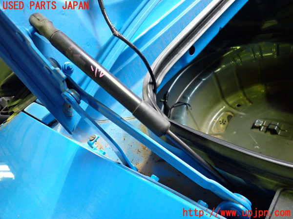 2UPJ-22061506]フォード・マスタング(05-14) V6 コンバーチブル(不明)トランクダンパー 【左ハンドル車】 中古_m0002.jpg