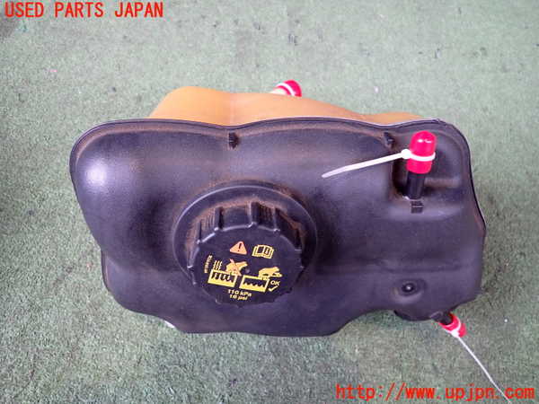 2UPJ-22062410]フォード・マスタング(05-14) V6 コンバーチブル(不明)ラジエータータンク 【左ハンドル車】 中古_m0001.jpg