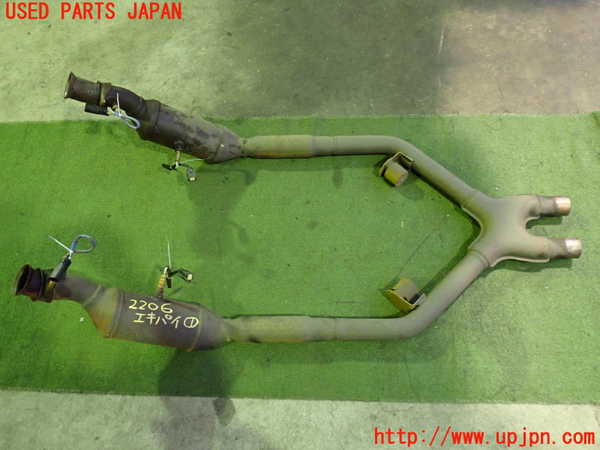 2UPJ-22062631]フォード・マスタング(05-14) V6 コンバーチブル(不明)フロントパイプ1 【左ハンドル車】 中古_m0001.jpg