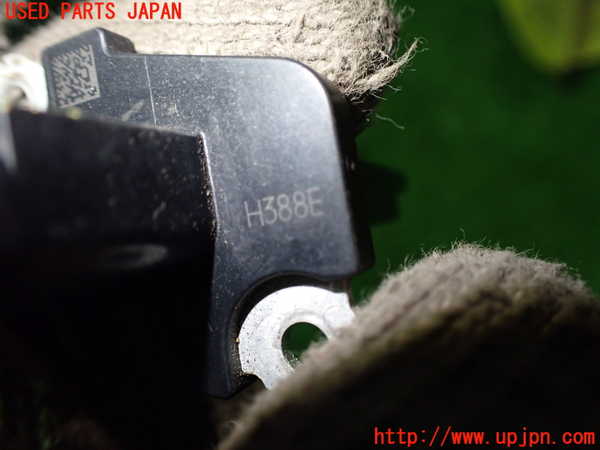 2UPJ-22066320]フォード・マスタング(05-14) V6 コンバーチブル(不明)エアフロメーター 【左ハンドル車】 中古_m0004.jpg