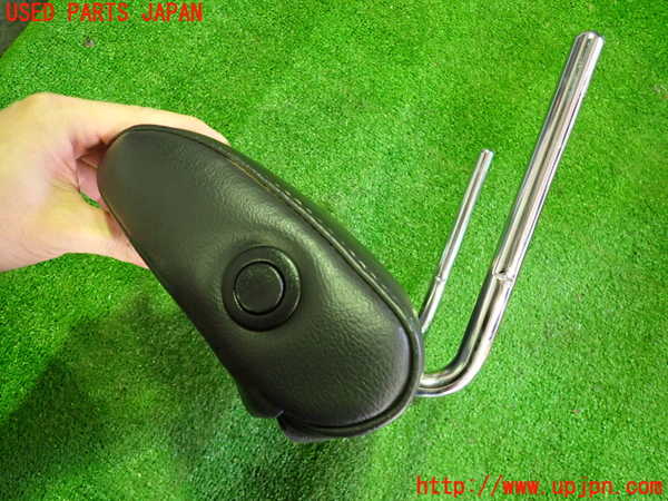 2UPJ-22067180]フォード・マスタング(05-14) V6 コンバーチブル(不明)左2列目ヘッドレスト 【左ハンドル車】 中古_m0003.jpg