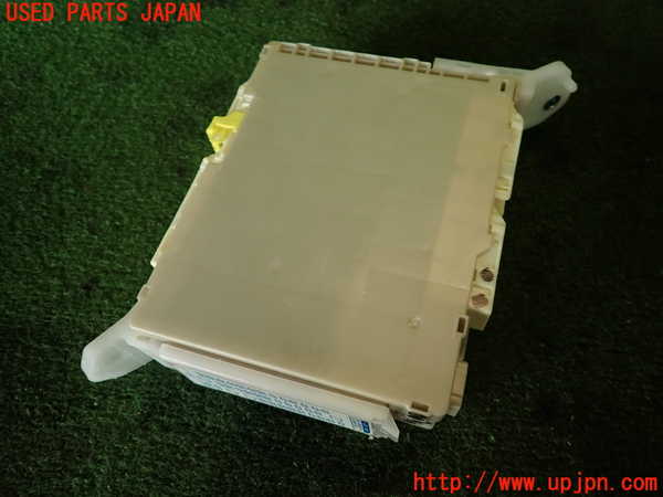 2UPJ-22076742]BRZ(86)(ZD8)ヒューズボックス2 中古_m0002.jpg