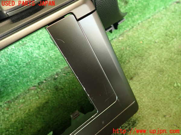 2UPJ-22077526]BRZ(86)(ZD8)エアコン吹き出し口1  【ジャンク品】 (真中) 中古_m0003.jpg
