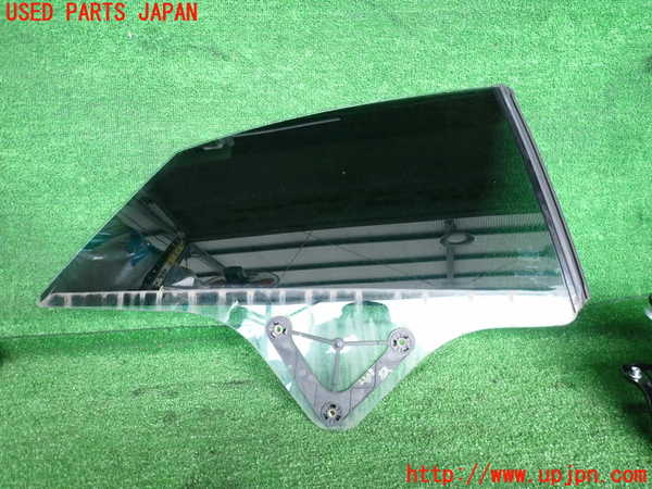 2UPJ-22081298]ベンツ E350 クーペ(207359)右後ドアガラス 中古 【C207】_m0001.jpg